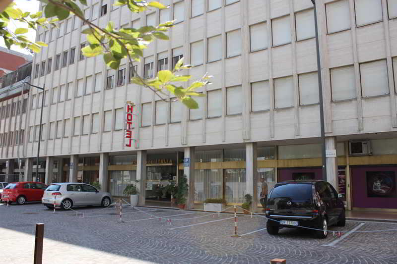 Albergo Residence Italia Vintage Hotel Pordenone Kültér fotó